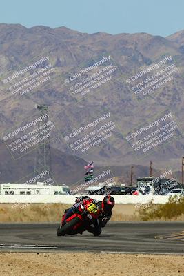 media/Mar-20-2025-Racers Edge (Thu) [[0731d8e3a1]]/2-B Group/Session 3 (Turn 4)/